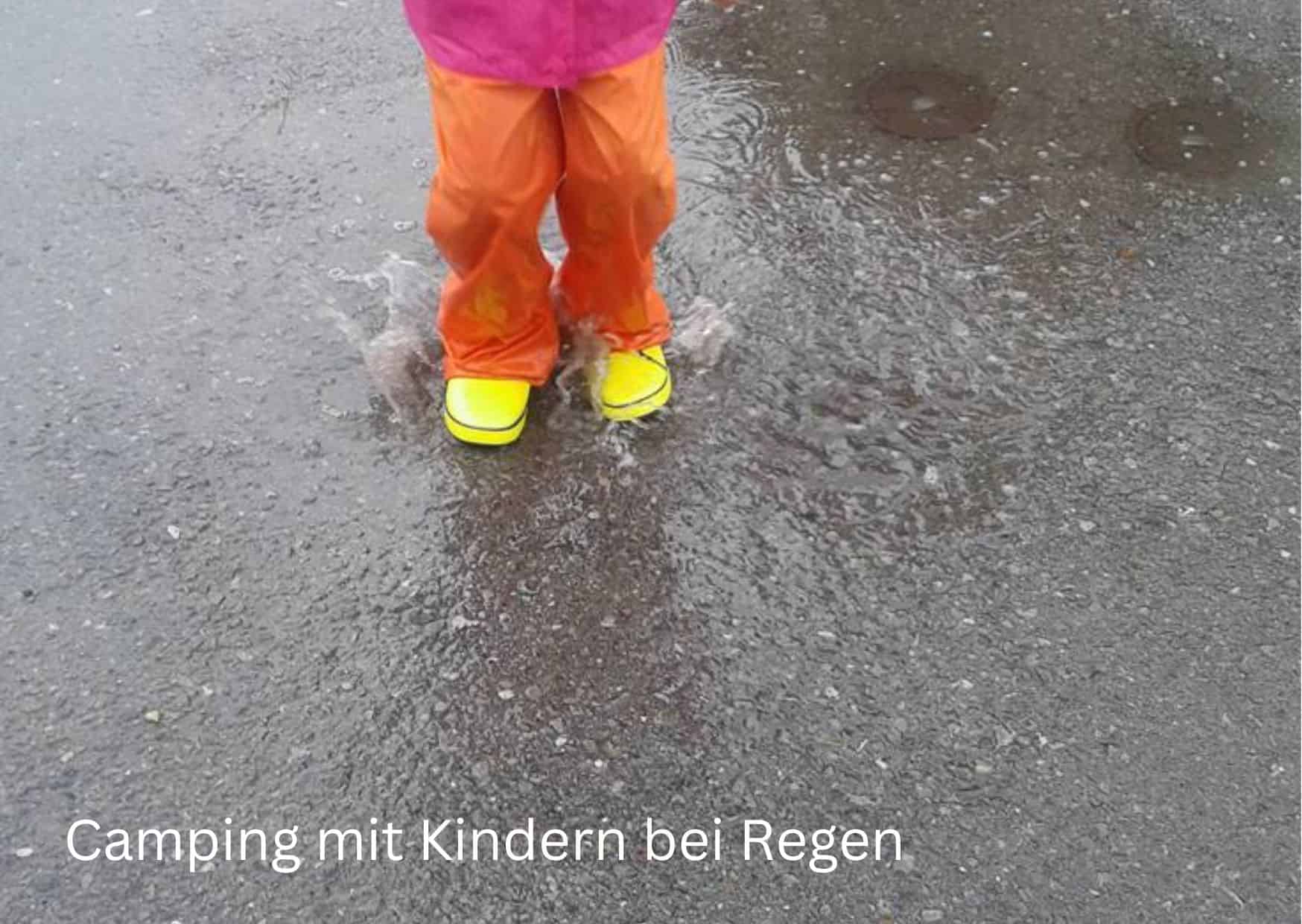 Ein Kind springt in eine Pfütze