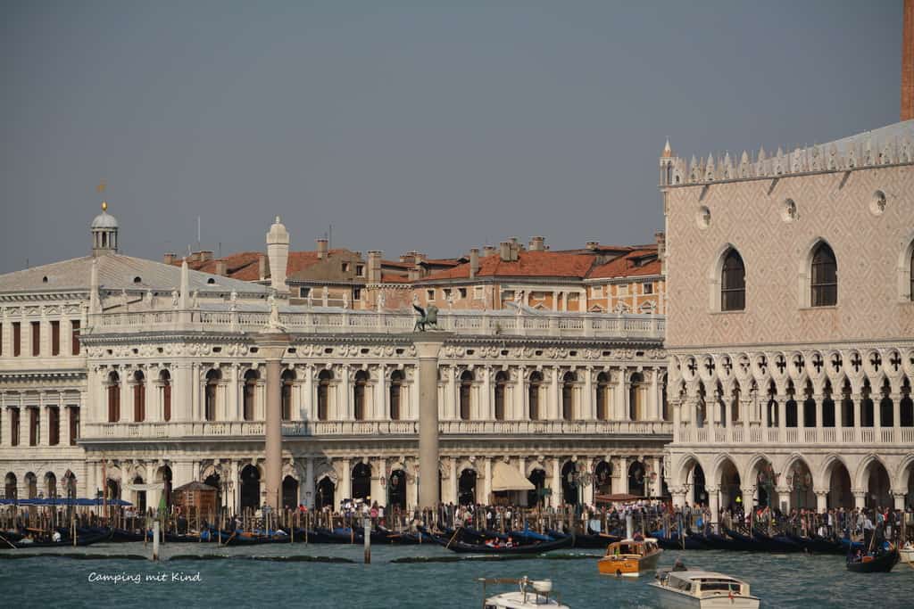 Schiffsanlegestelle von Venedig.
